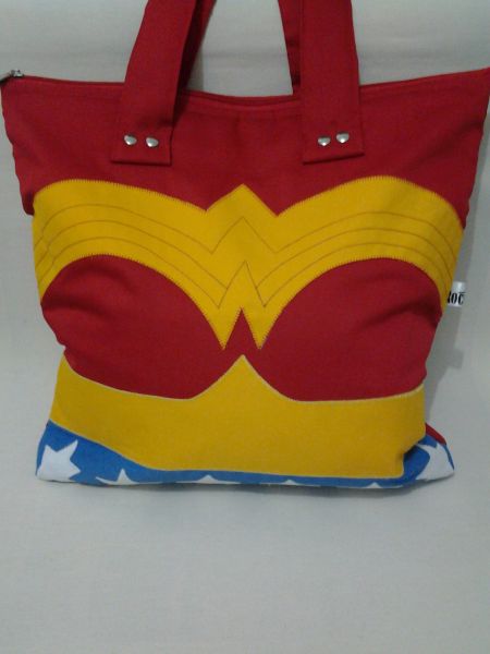 Bolsa Mulher Maravilha